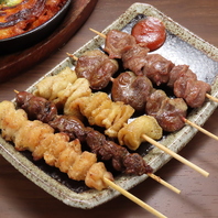 炭火と葱の香りが生む極上焼き鳥