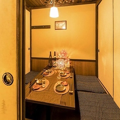 全席扉付き個室　旨いマグロと信玄どり　海鮮居酒屋　うお城　川崎駅前店のおすすめポイント1