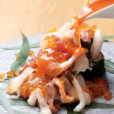 鮨と藁焼き 漁火 いさりび 三宮店のおすすめ料理1