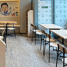 世界の山ちゃん 池袋サンシャイン60通り店の雰囲気2