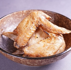 《串無し焼鳥》手羽先串[手羽先]　(塩・タレ)