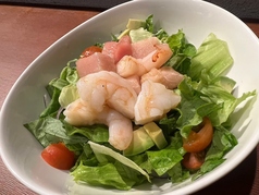 海鮮サラダ