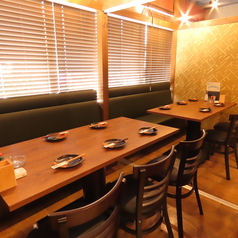 約25～35名様の貸切も承りますので、会社宴会や各種イベントなど、お気軽にご相談ください。