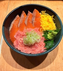 ネギトロサーモン丼