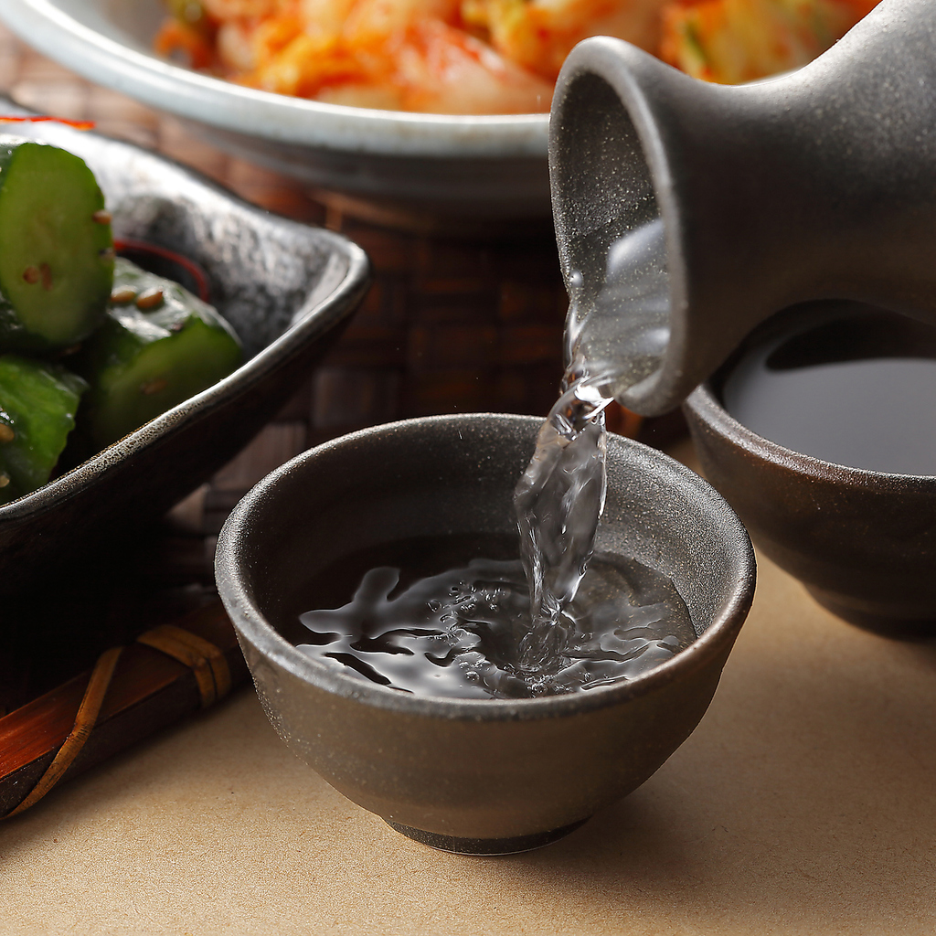 新宿 全席個室 居酒屋 焼き鳥 野菜巻き 刺身 馬刺し 食べ放題　 飲み放題