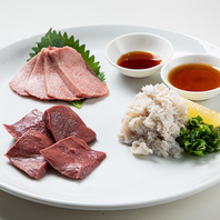 長年の修業を経た店主が厳選した黒毛和牛は、肉の芸術品