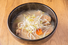 牛タンコムタンスープ