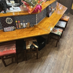 1階カウンター席