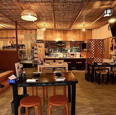 沖縄各地の泡盛が勢揃い