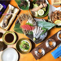 市場直送の鮮魚と厳選食材が彩る贅沢なコース料理を堪能