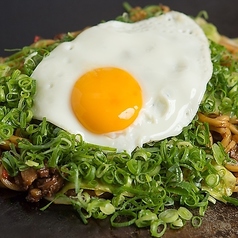 ハイカラ焼そば玉子のせ