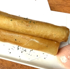 チーズ春巻き明太マヨ添え