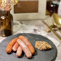 ソーセージ盛り合わせ