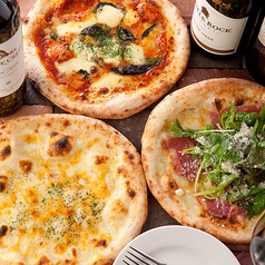 石窯ナポリ風ピッツァ&ジャマイカジャークチキン♪の写真