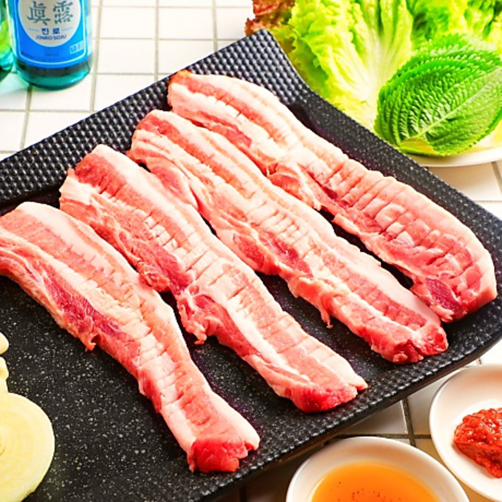 【国産ブランド豚】使用の自慢の肉厚サムギョプサル♪