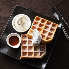 バターミルクアメリカンワッフル メープルクリーム