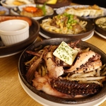 イカゲソの鉄板焼き。海鮮・海鮮焼き・刺身・和食・おすすめ・定番