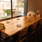 貸切が可能で大規模な宴会にも対応しています。特別なイベントやパーティーに最適な空間をご用意◎