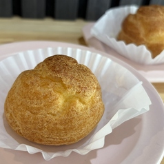 まんぷくシュークリーム