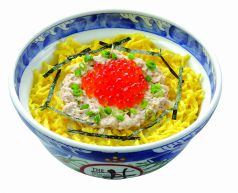 いくらツナ丼