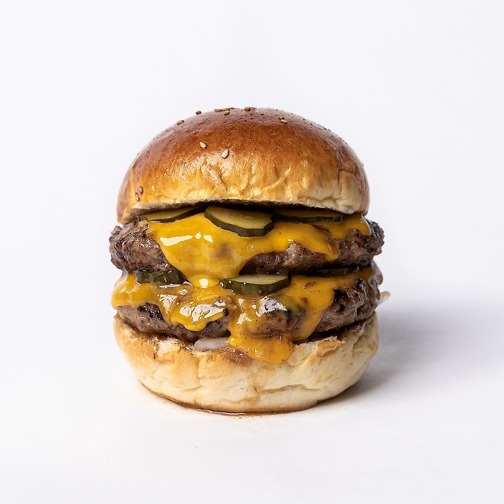グルメバーガーの専門店がおすすめする最高本格バーガー「ダブルチーズバーガー」