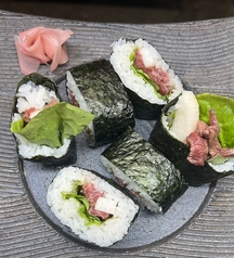 炙り肉寿司/ももとろろ巻き