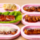 【◇NEW◆焼き鳥×韓国の最先端コラボ】旨味がぎゅっと凝縮された各種焼き鳥を堪能できる、イマドキ韓国酒場です♪大注目の「サムギョ串」や「タッカルビ串」など、職人が炭火で一気に焼き上げる逸品はビジュアルも美味しさも満点★外は香ばしく中はジューシーなやみつきの旨さを、ぜひお店でご体感ください！