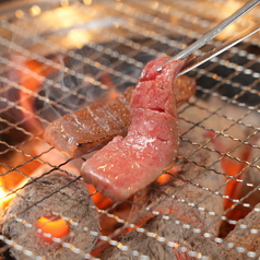 炭火焼肉ととりの写真