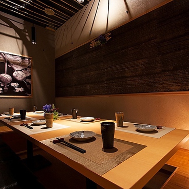 個室居酒屋 鶏っく 大阪駅前 うめきた店の雰囲気1