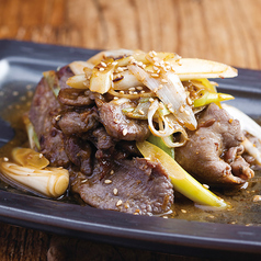 訳アリ熟成牛たんのネギ味噌焼き