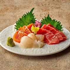 刺身盛り合わせ