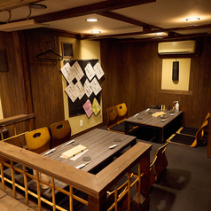 4名から5名でご利用できる掘りごたつ席