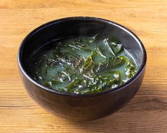 わかめスープ