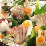 瀬戸内鮮魚のすぺしゃる盛り。びっくりの鮮度とボリューム！