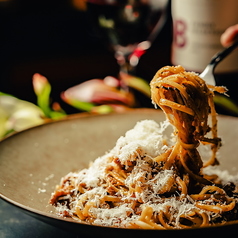 ALBERO（アルベロ）三宮店の特集写真