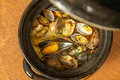 料理メニュー写真&nbsp;魚介たっぷり 海鮮パエリア風土鍋ご飯