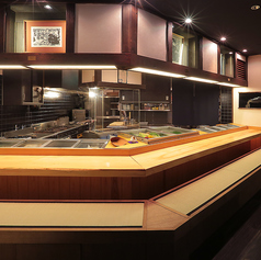 厨房目の前のカウンター