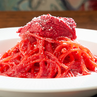 契約農家直送の季節野菜を使用