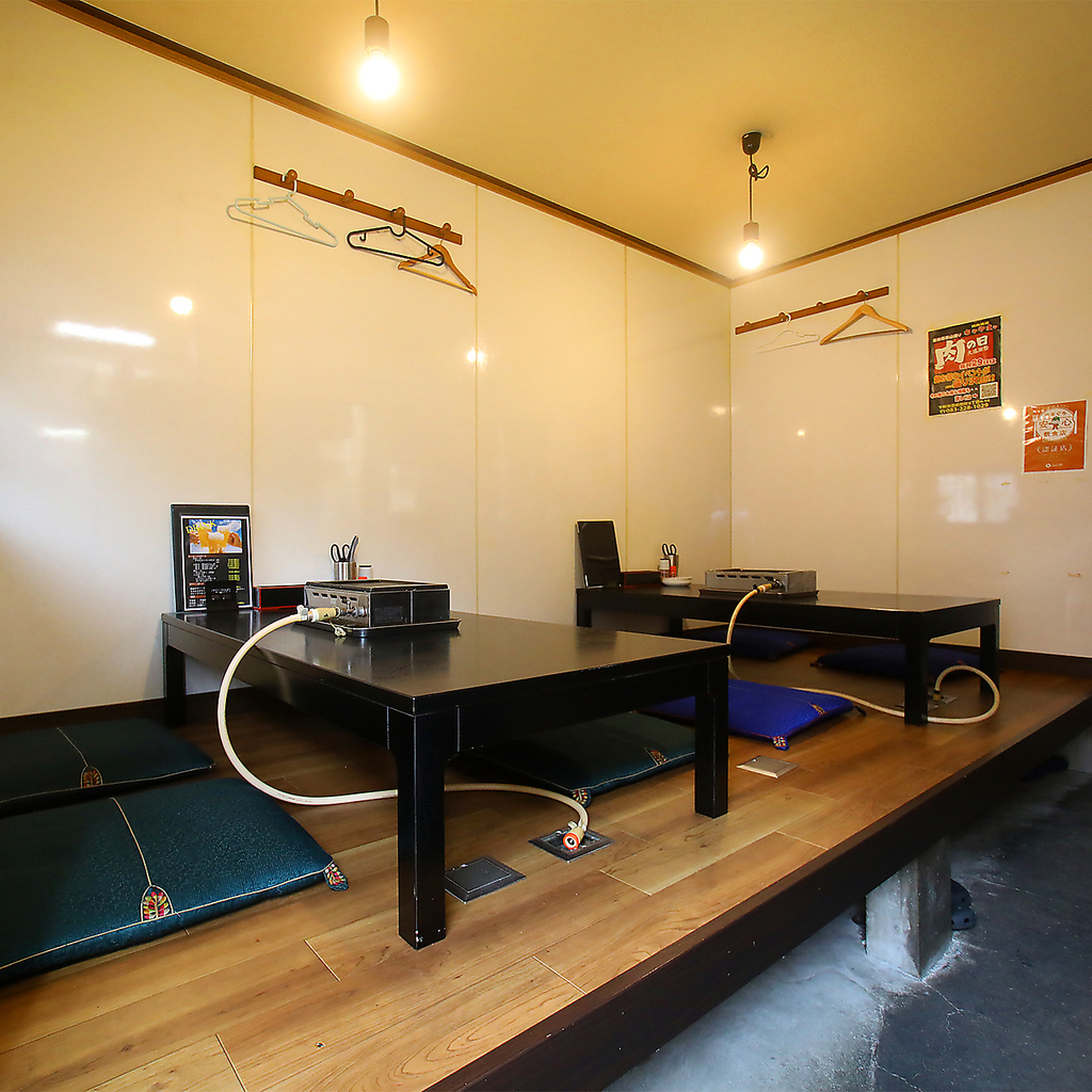 温かい空気が流れる店内はワイワイとしたアットホームな雰囲気！