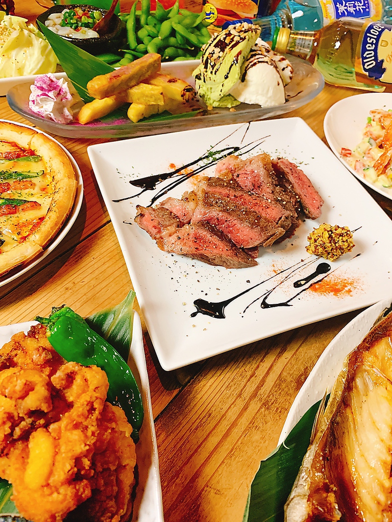 【沖縄ステーキ】ボリューム、味、コスパ共に100点の黒毛牛のステーキです。
