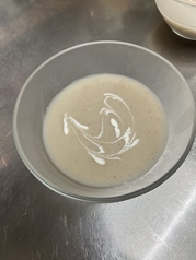 落花生の冷たいポタージュ