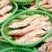 金沢中央市場から仕入れる新鮮な魚介をシンプルに味わう。