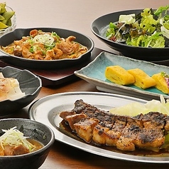 豚肉居酒屋濃いめ 福岡大名本店の特集写真