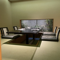 プライベート感◎ご家族やご友人との会話を楽しめるお席