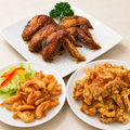 料理メニュー写真&nbsp;揚げ小エビ/鶏皮揚げ/揚げ手羽先