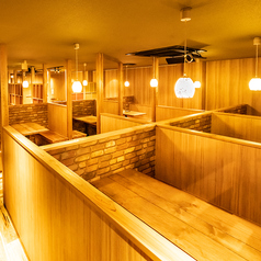 和牛と牛タンの店 あそばれ 新宿東口の雰囲気3