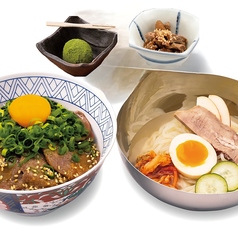 牛たん丼(すりおろし生姜だれ)と牛たん盛岡冷麺(小)セット