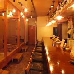 【カウンター席】お一人様でも気兼ねなくご利用いただけます。