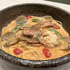 渡り蟹のビスクスープパスタの写真