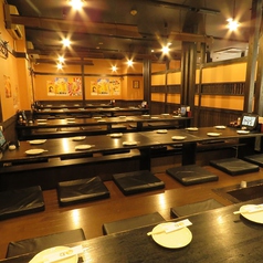 博多一番どり 居食家 久万の台店の雰囲気3